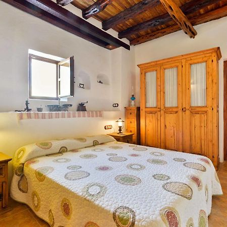 Villa Can Toni Es Cucons Sant Joan De Labritja Luaran gambar