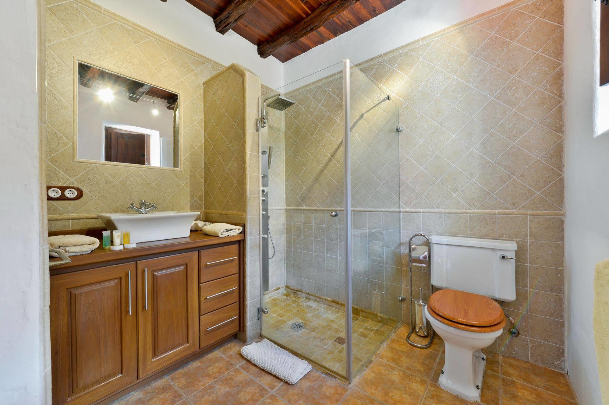 Villa Can Toni Es Cucons Sant Joan De Labritja Luaran gambar