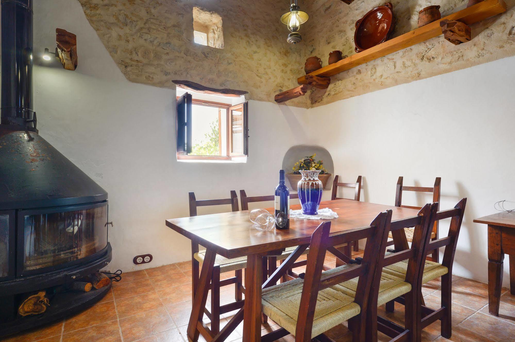 Villa Can Toni Es Cucons Sant Joan De Labritja Luaran gambar
